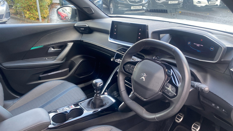 Peugeot 2008 1.2 PureTech 130 Allure Premium+ 5dr Petrol Estate